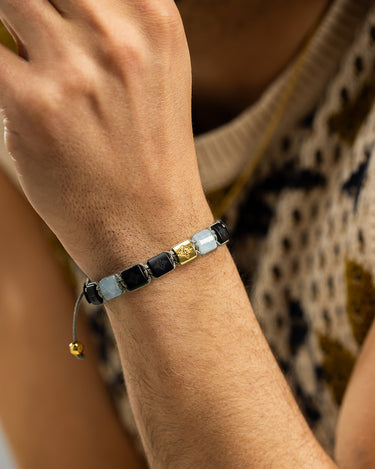 Regal Eclipse Armband