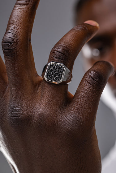 Hexa Onyx Ring silberfarben