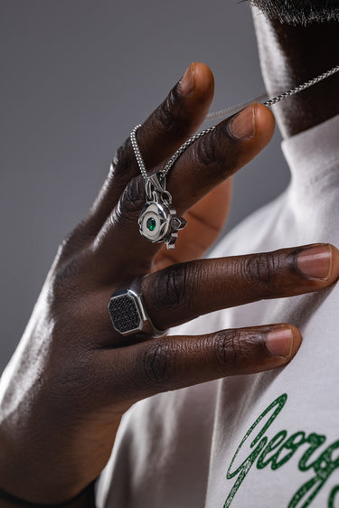 Solar green Eye necklace silver-colored