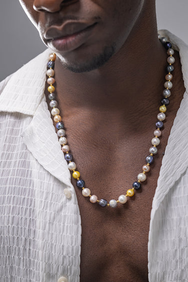 Ocean Royalty pearl necklace.