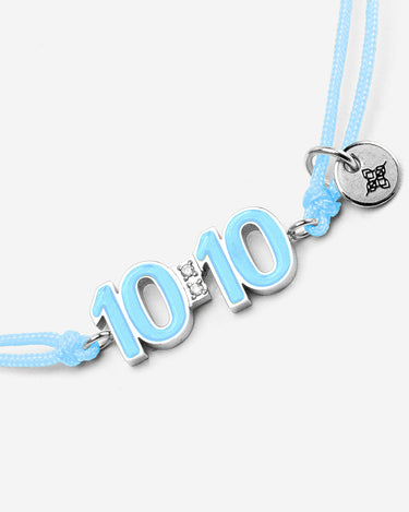 10:10 Liora Zilverkleurig Lichtblauwe Armband, symbool van manifestatie en succes, bevorderd communicatie en vrede.